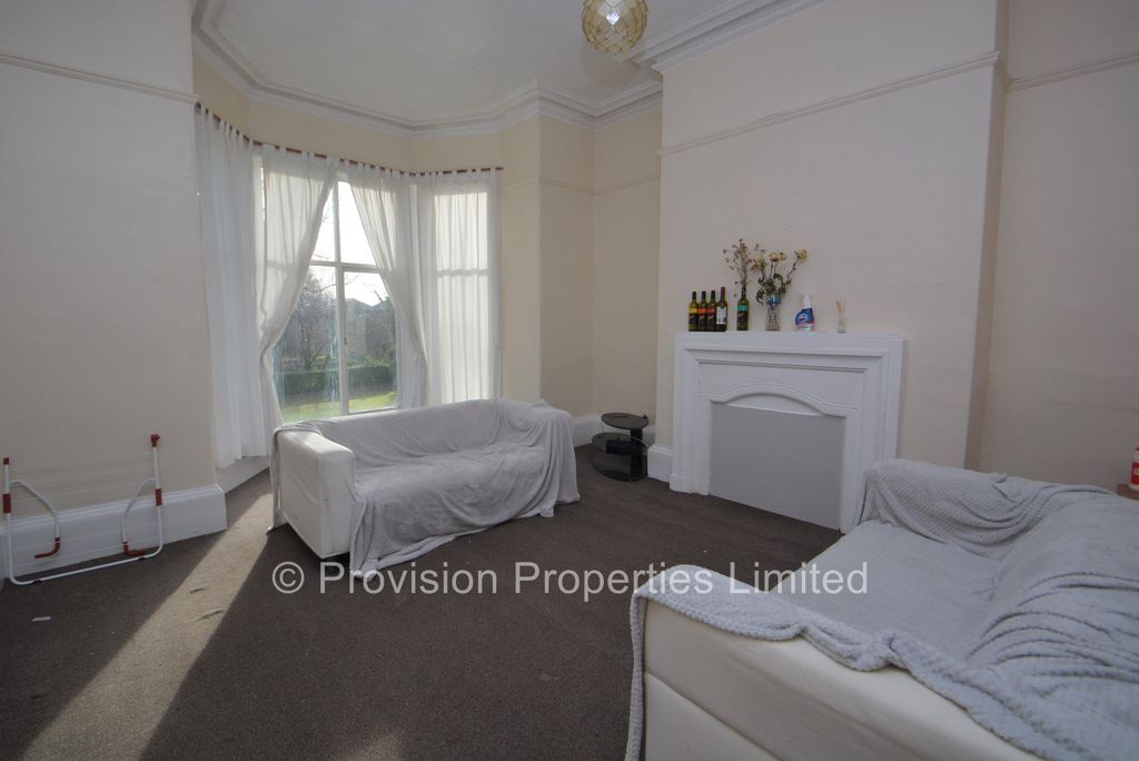 Property photo 1 of 4 Photo