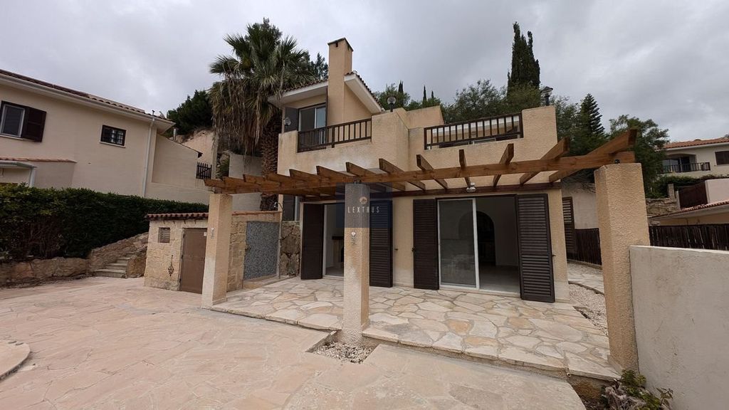 Property photo 1 of 26