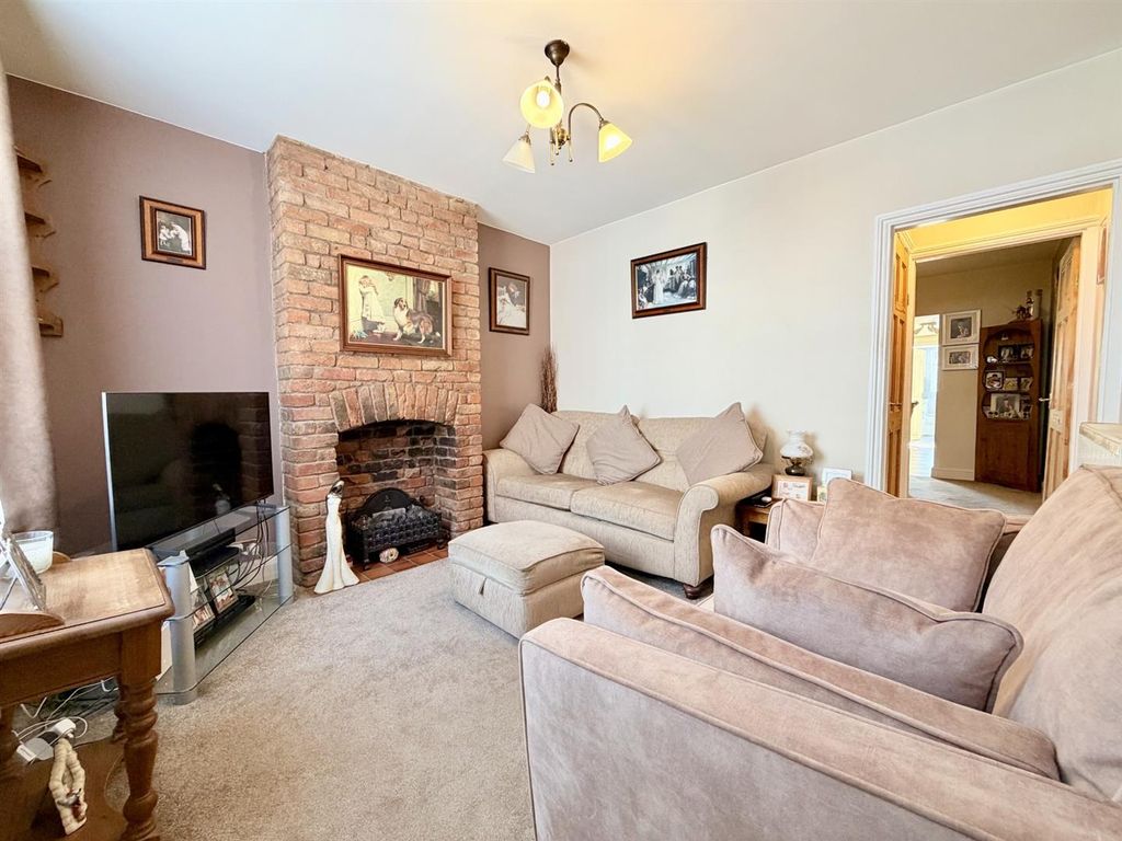 Property photo 2 of 18 2.Jpg