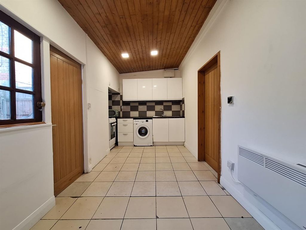 Property photo 2 of 5 Whatsapp Image 2026-09-23 At 17.48.44.Jpeg