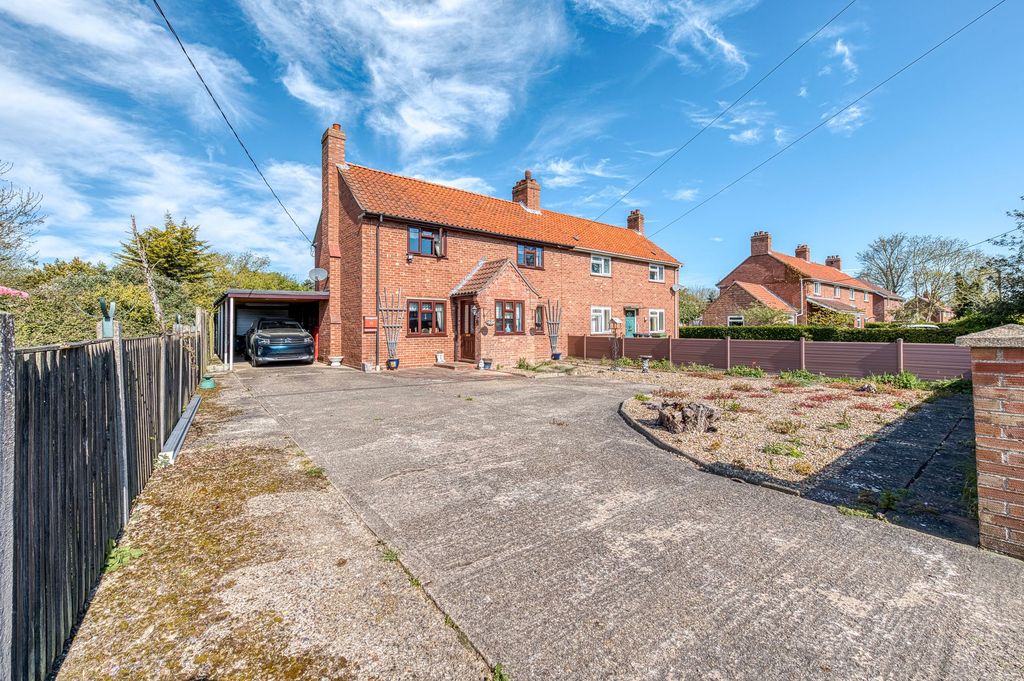 Property photo 1 of 23