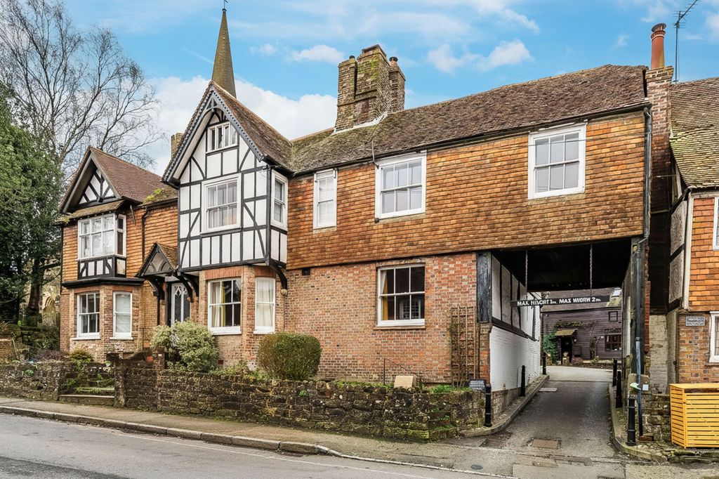 Property photo 1 of 30