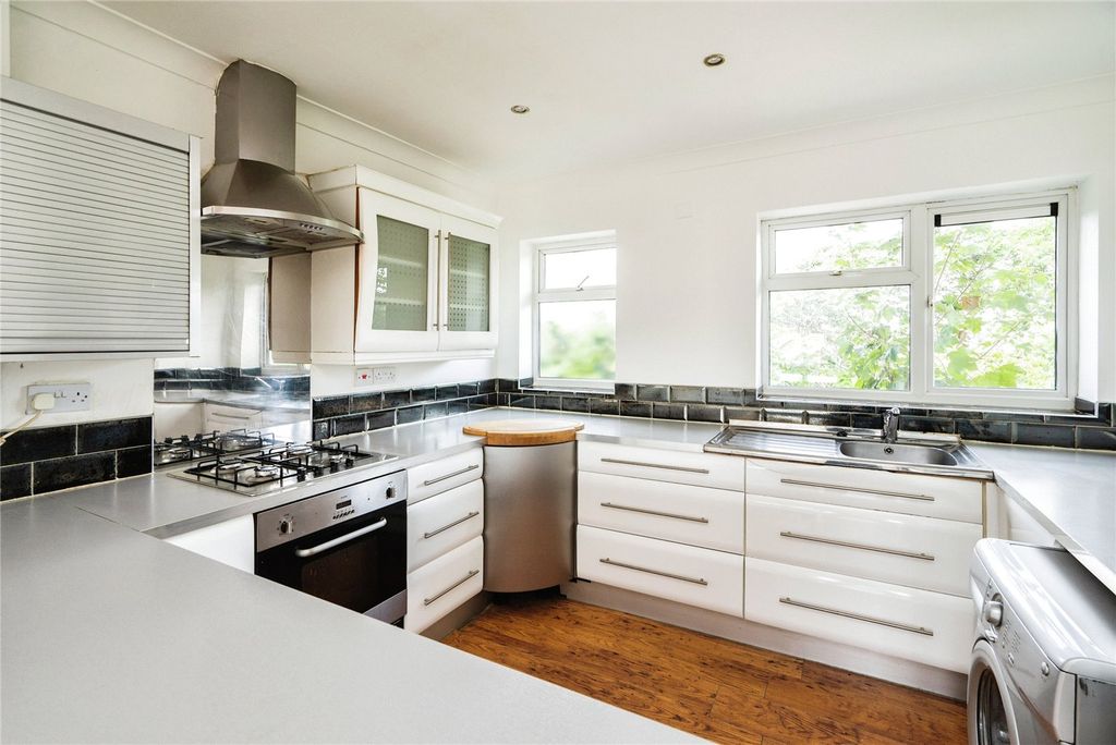 Property photo 2 of 15 Photography