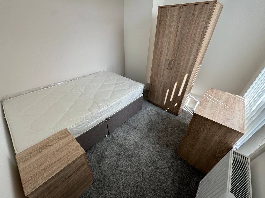 Property photo 3 of 15 Img_0236