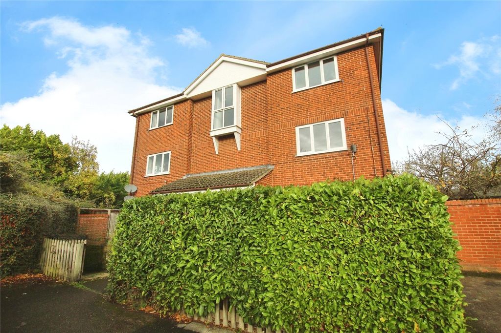 Property photo 1 of 9 Picture No. 05