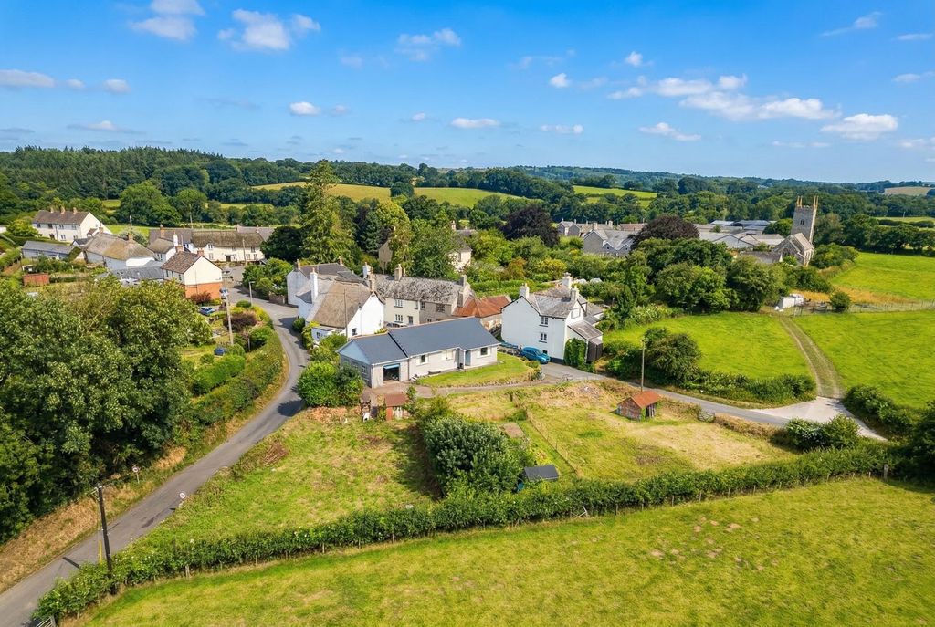 Property photo 3 of 7