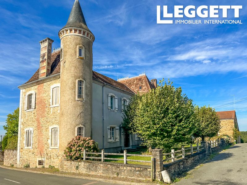 Property photo 2 of 10