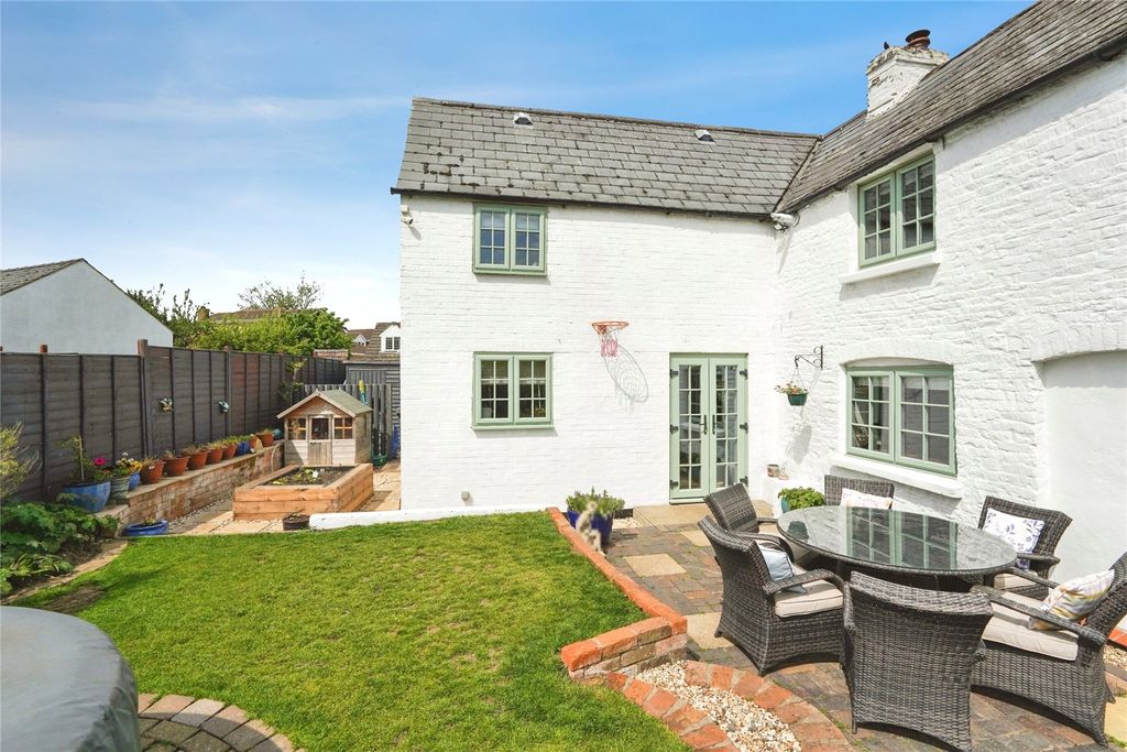 Property photo 1 of 15 Picture No. 40