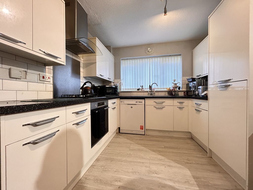 Property photo 2 of 8 Img_5648