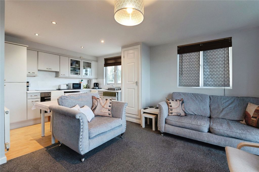 Property photo 2 of 11 Picture No. 07