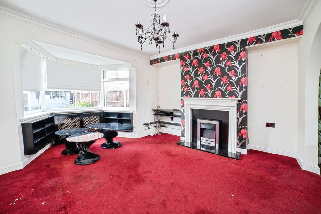 Property photo 2 of 20 Pbox-Img.Jpg