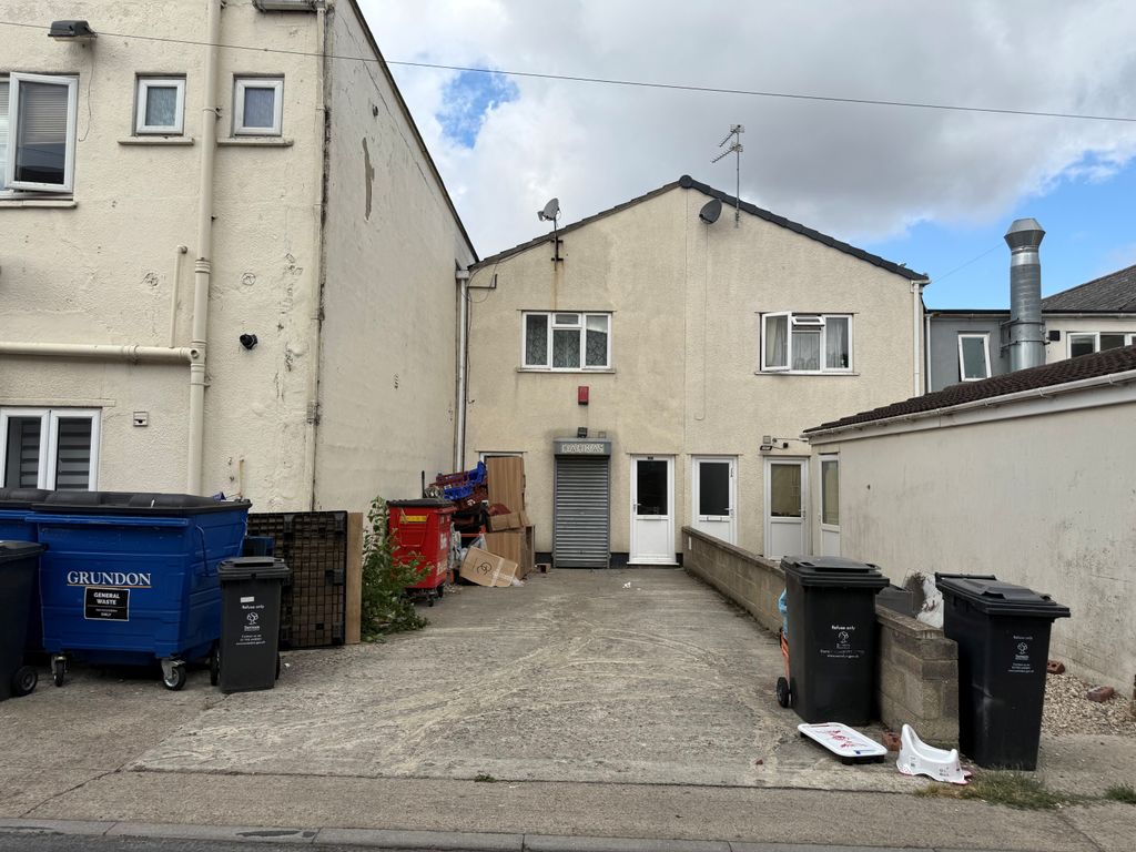 Property photo 2 of 2