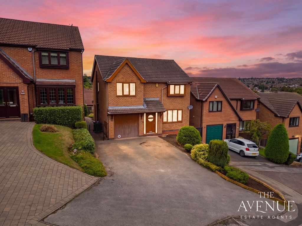 Property photo 1 of 33 5525120