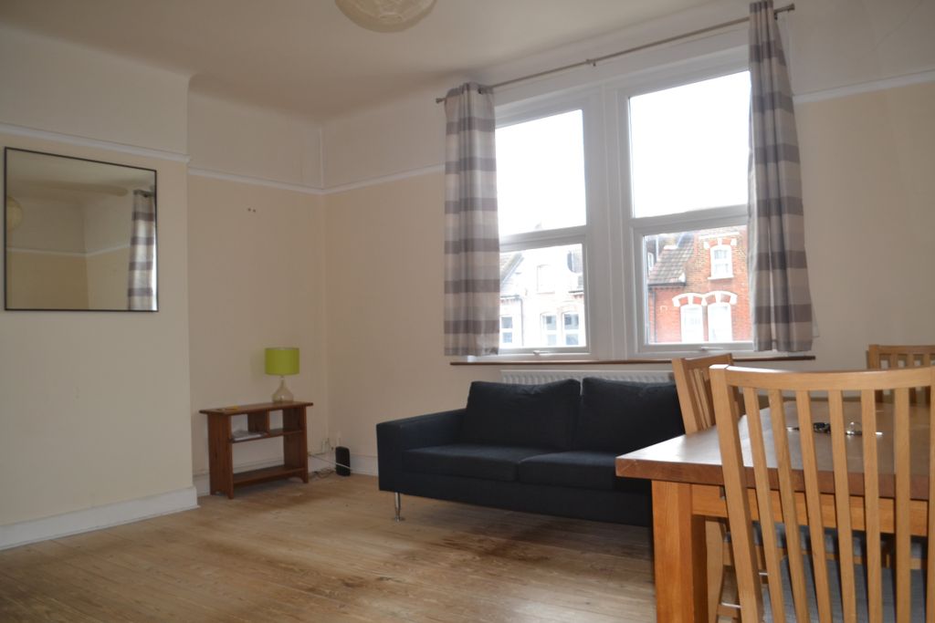 Property photo 2 of 6