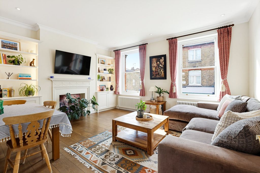 Property photo 1 of 11 Reception Room
