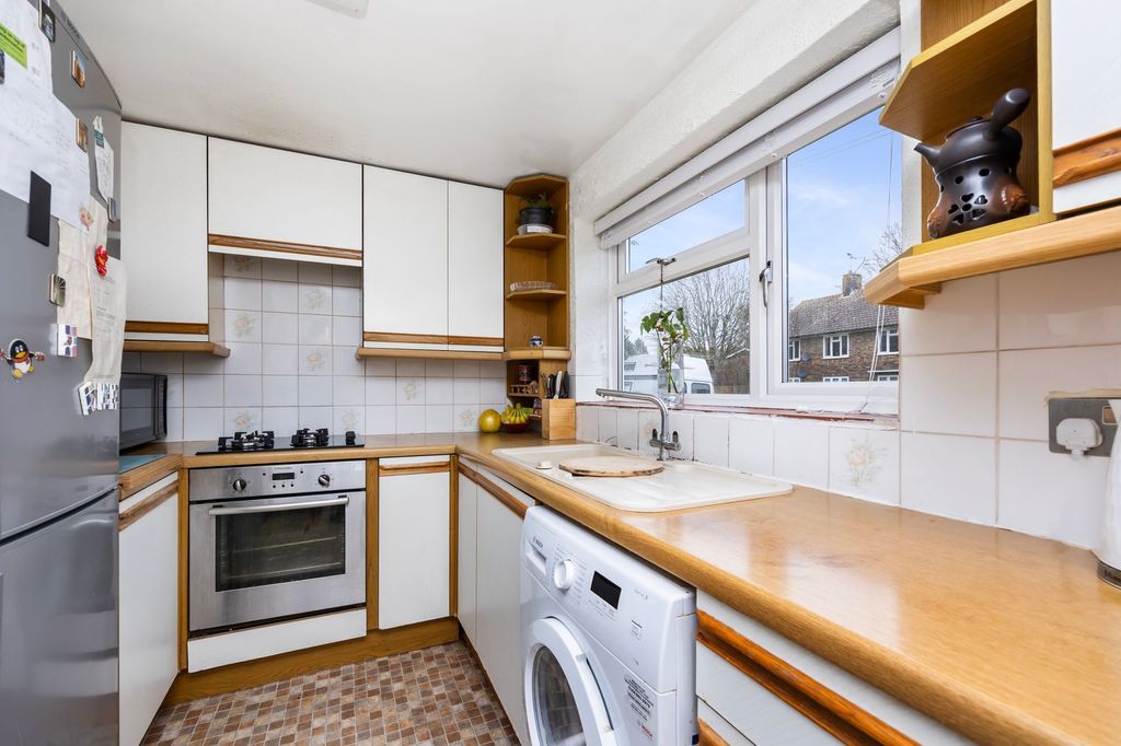 Property photo 3 of 14