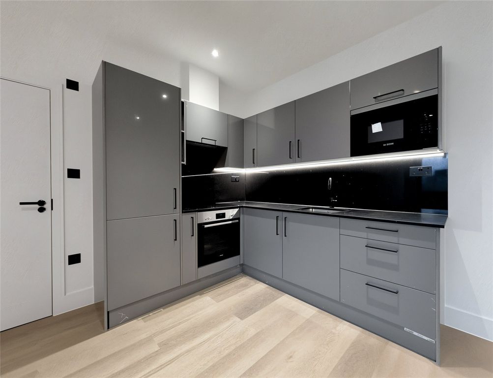 Property photo 1 of 8 Picture No. 09