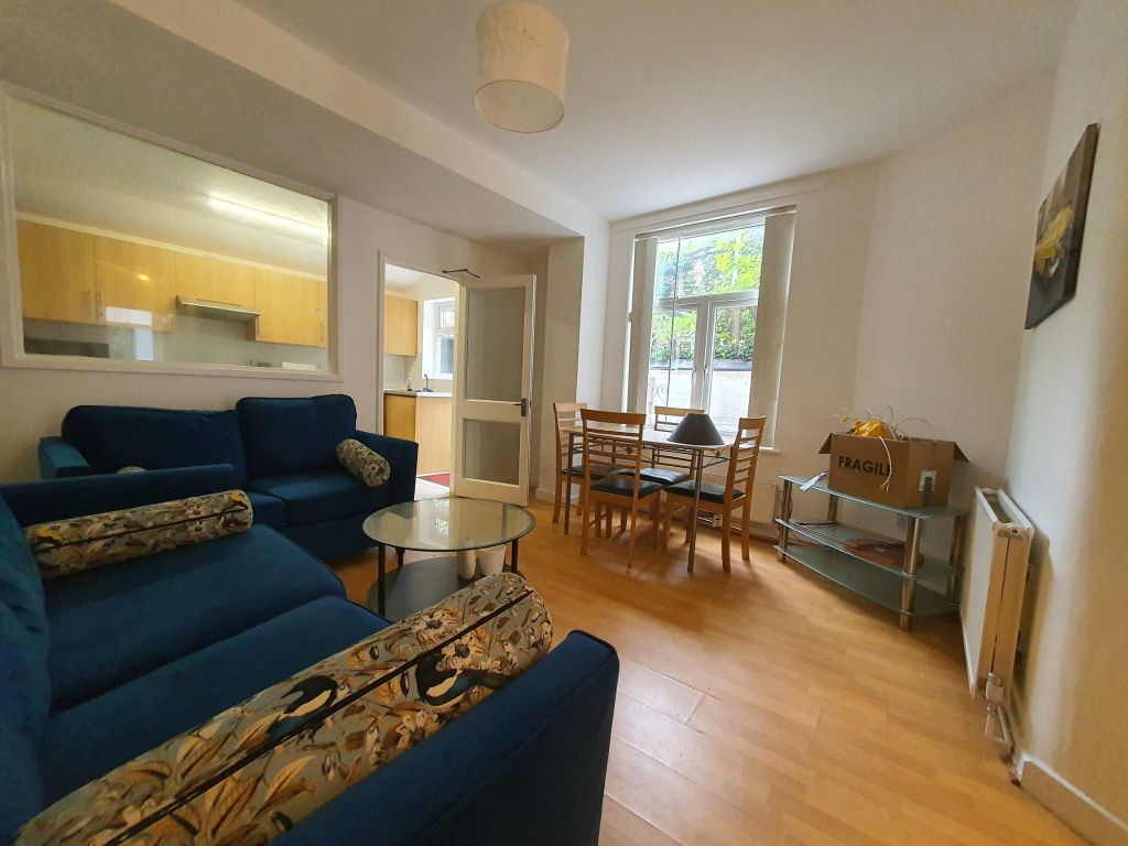 Property photo 2 of 34