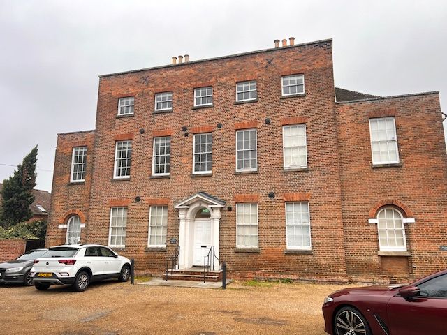 Property photo 1 of 5 Front