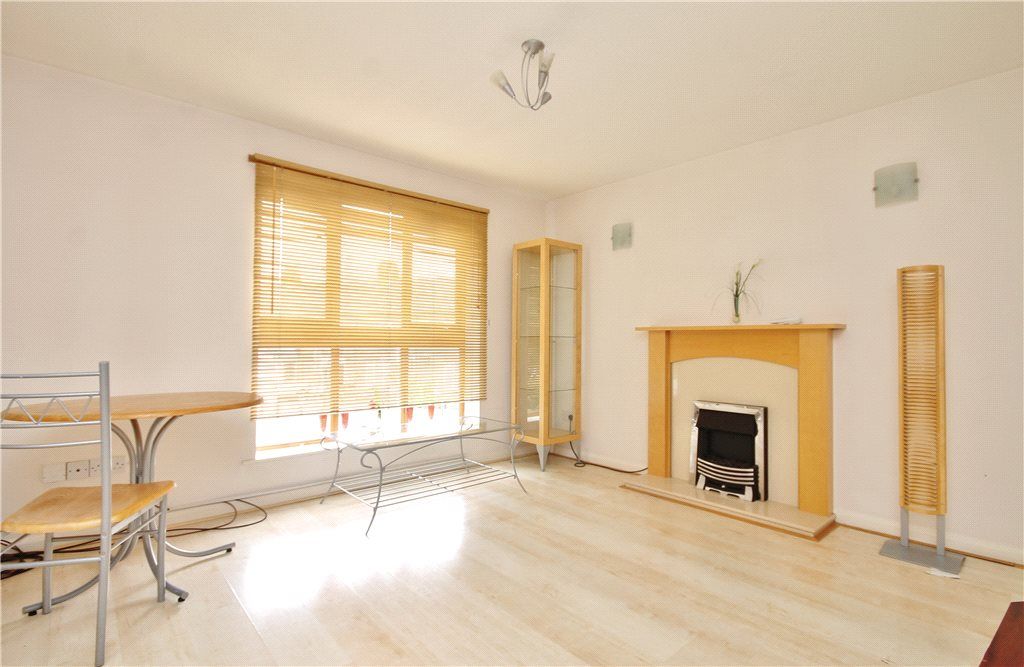 Property photo 2 of 8 Reception Room