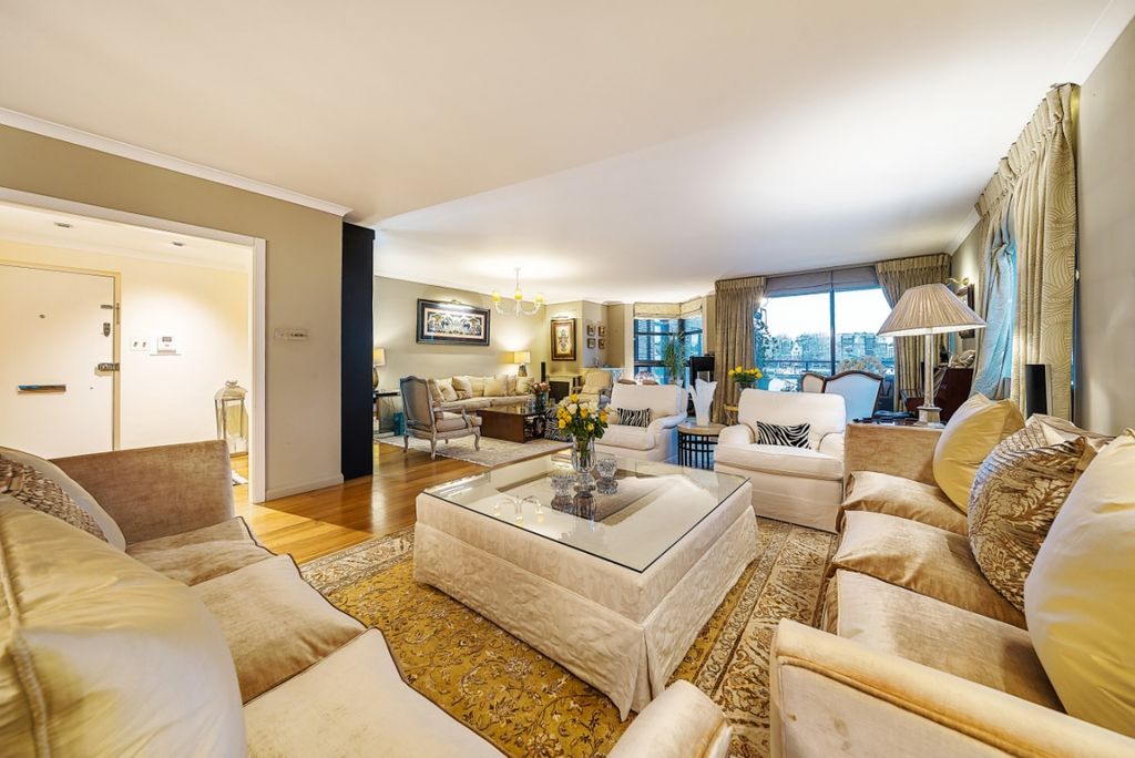 Property photo 1 of 33 1071728 (5)c