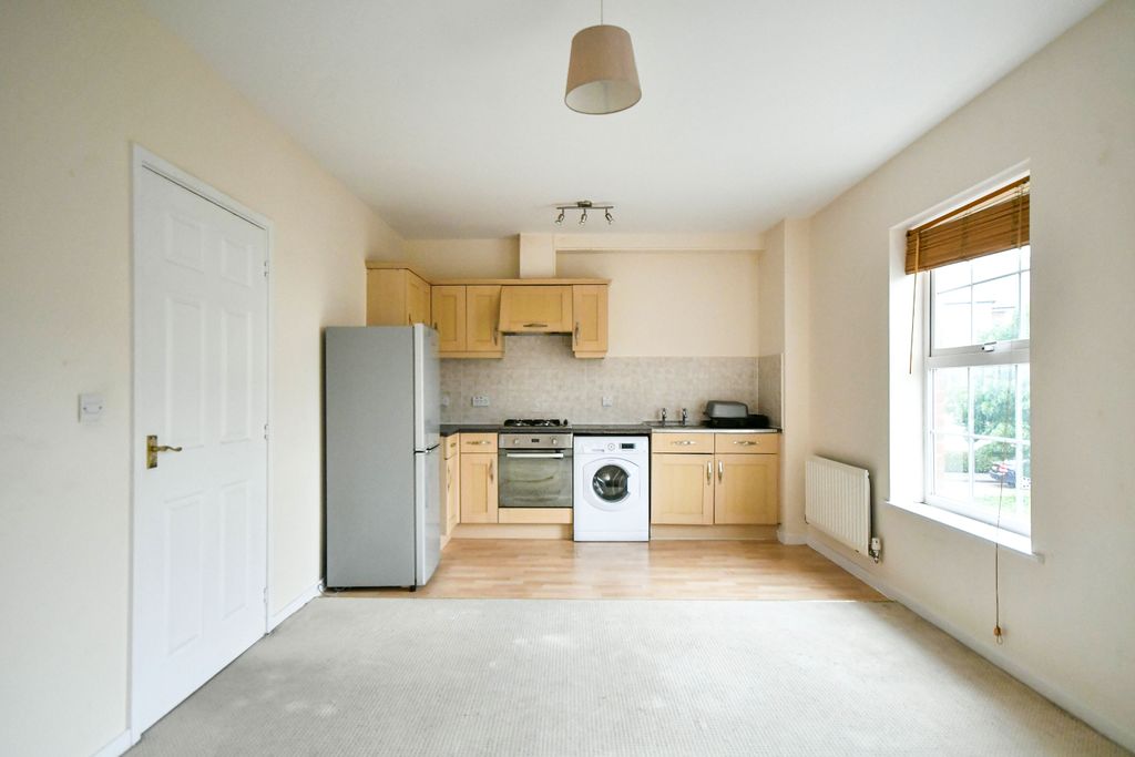 Property photo 2 of 6