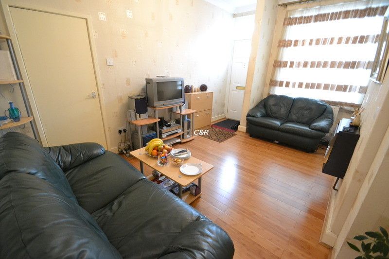 Property photo 2 of 7 Gallery