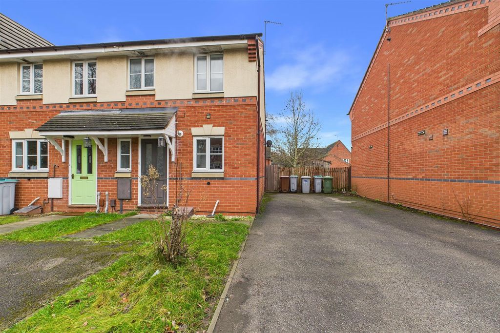 Property photo 1 of 13 Cam04235G0-Pr0128-Still014.Jpg