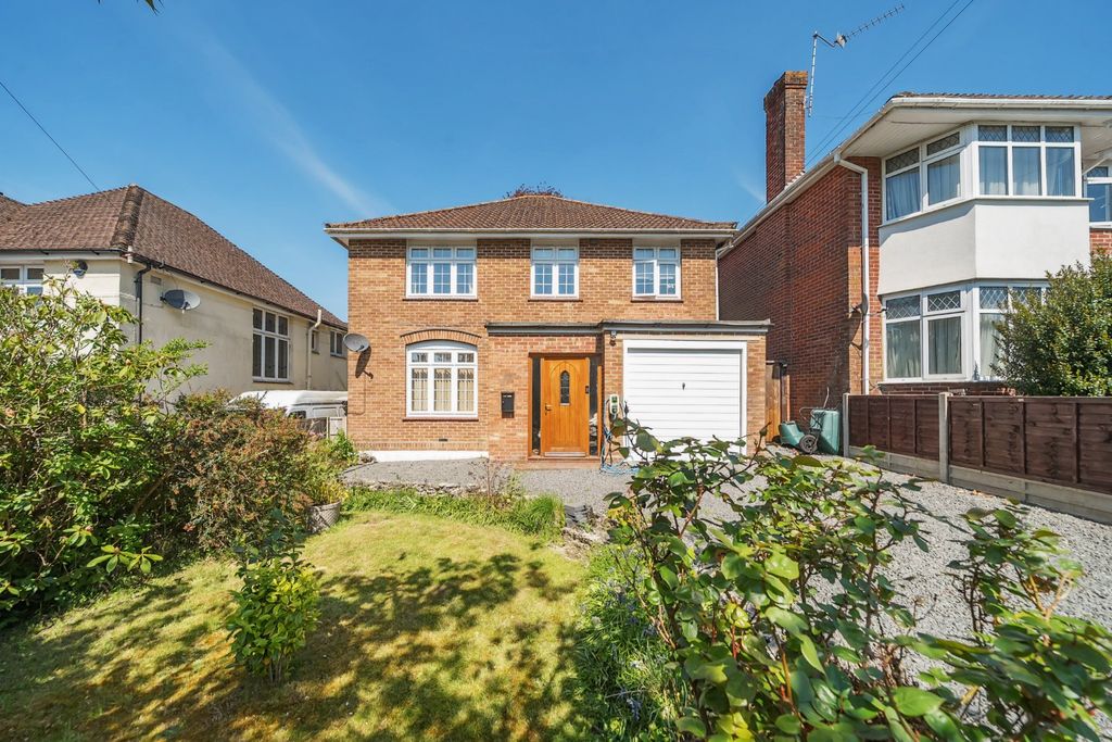 Property photo 2 of 13 Picture No. 52