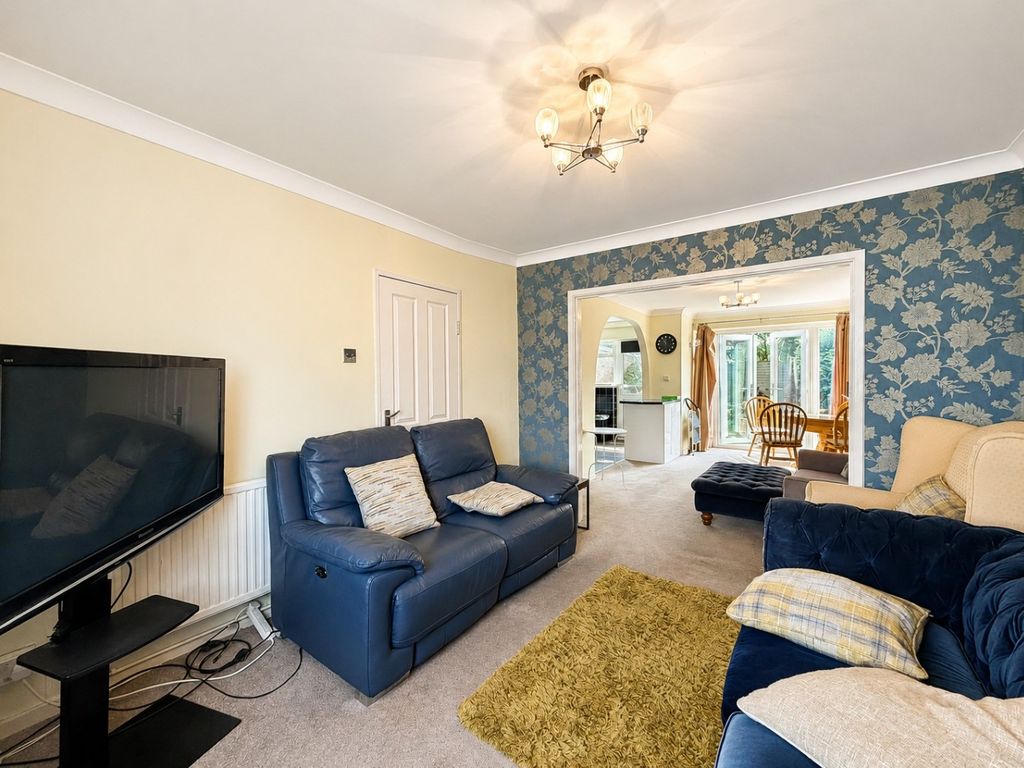 Property photo 2 of 13 5314241