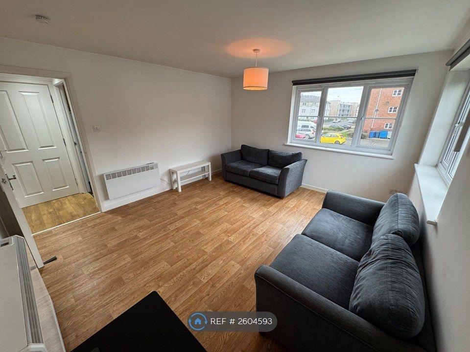 Property photo 2 of 14