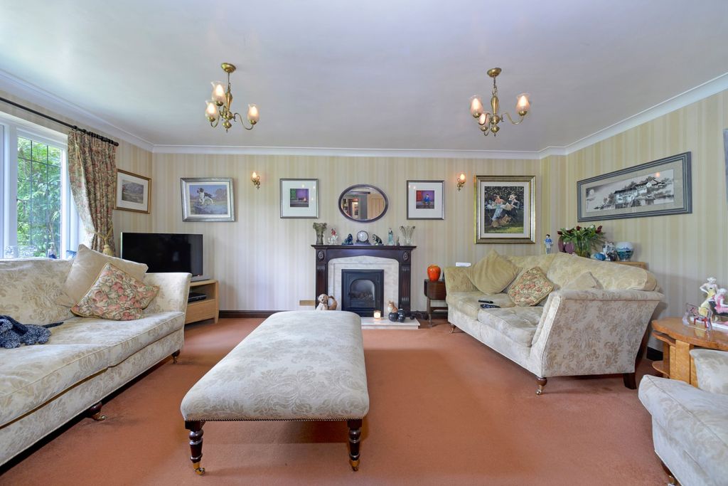 Property photo 3 of 25 Picture No. 09