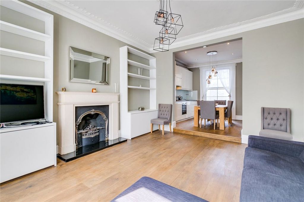 Property photo 2 of 6