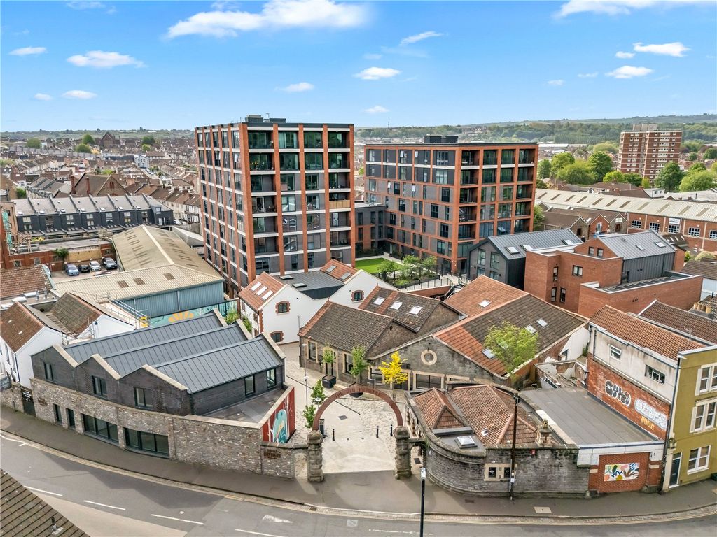 Property photo 2 of 14 The Old Brewery