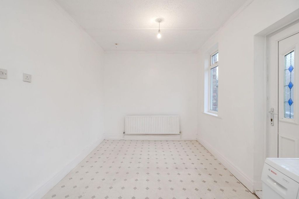 Property photo 3 of 13 Kitchen Alternative View