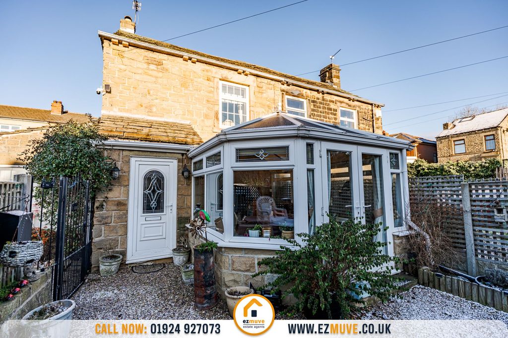 Property photo 1 of 27