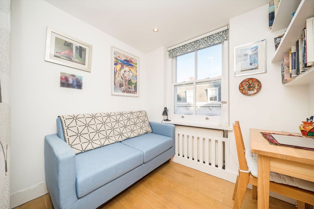 Property photo 3 of 7