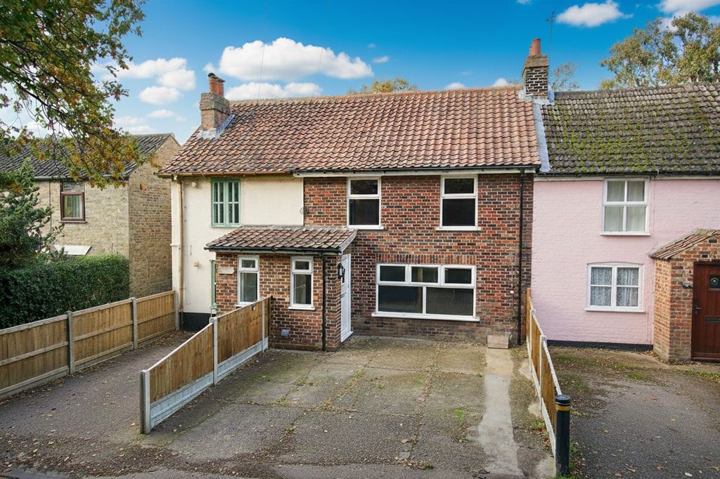 Property photo 1 of 26