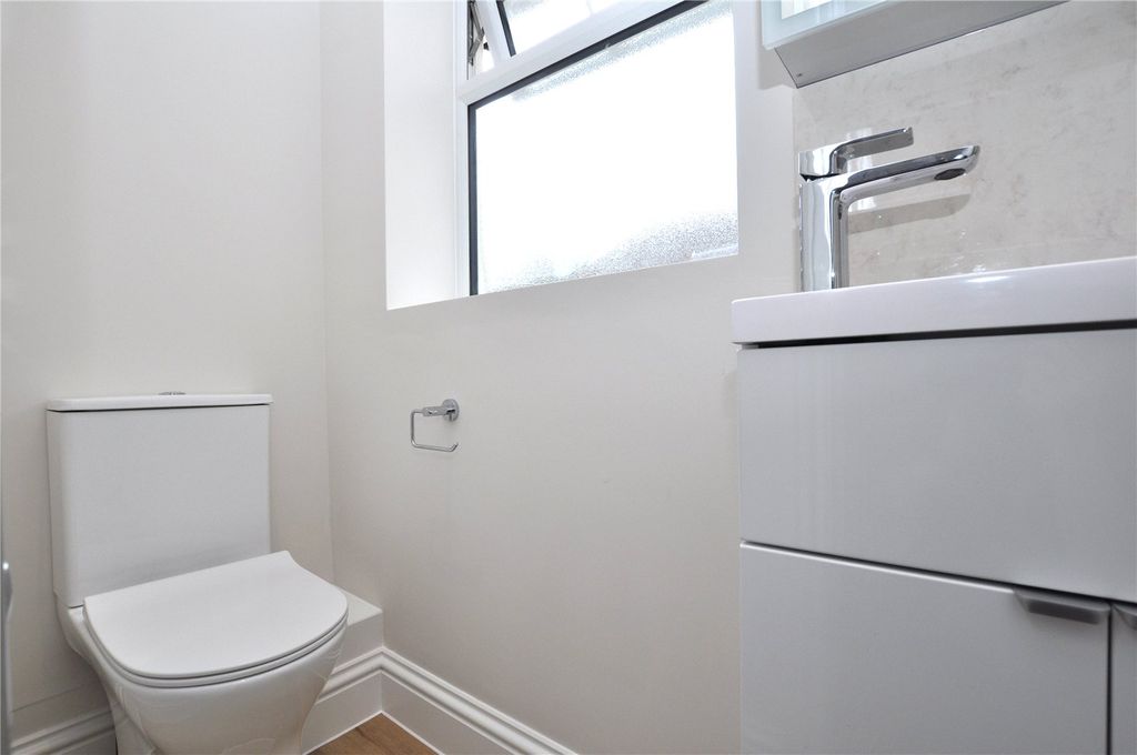 Property photo 3 of 5 Picture No. 05