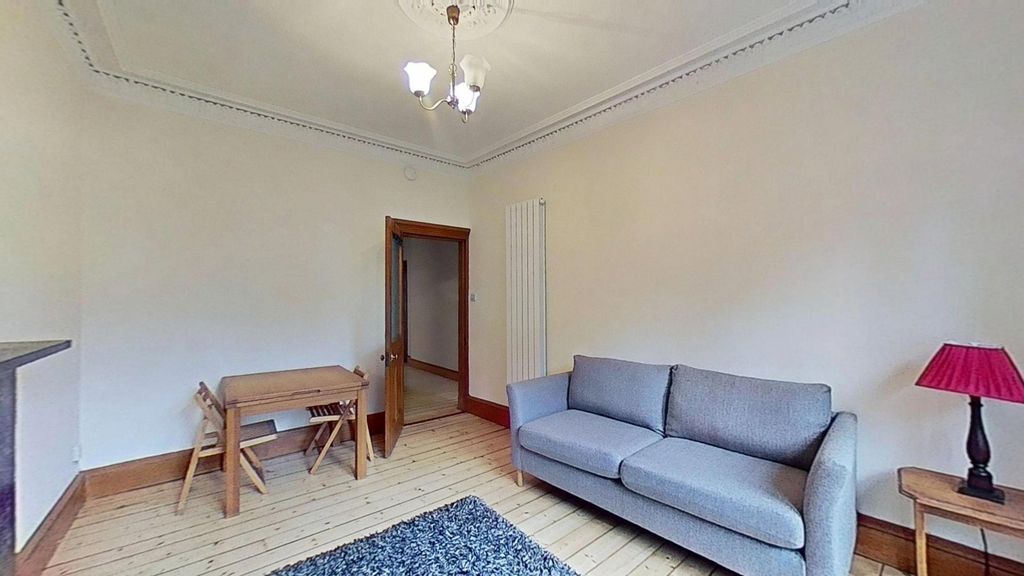 Property photo 3 of 17 Picture No. 04
