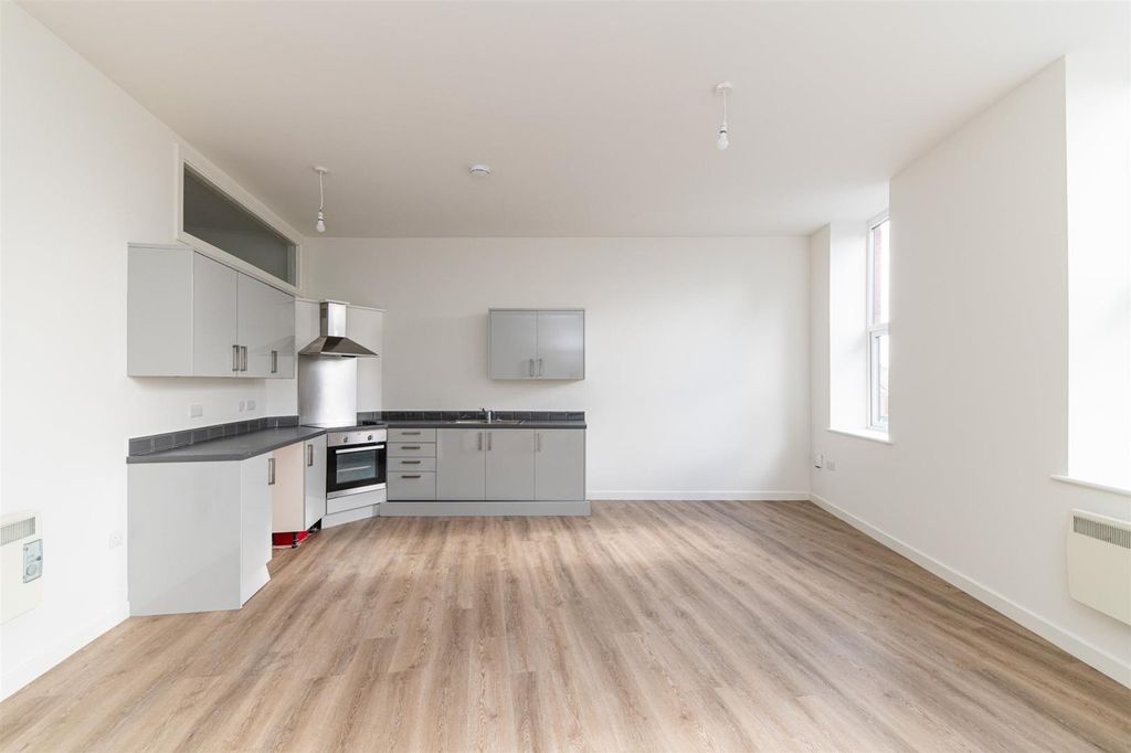 Property photo 1 of 10 4cd4d311-32A7-49Ab-9F94-Db41Fb3A5822.Jpeg