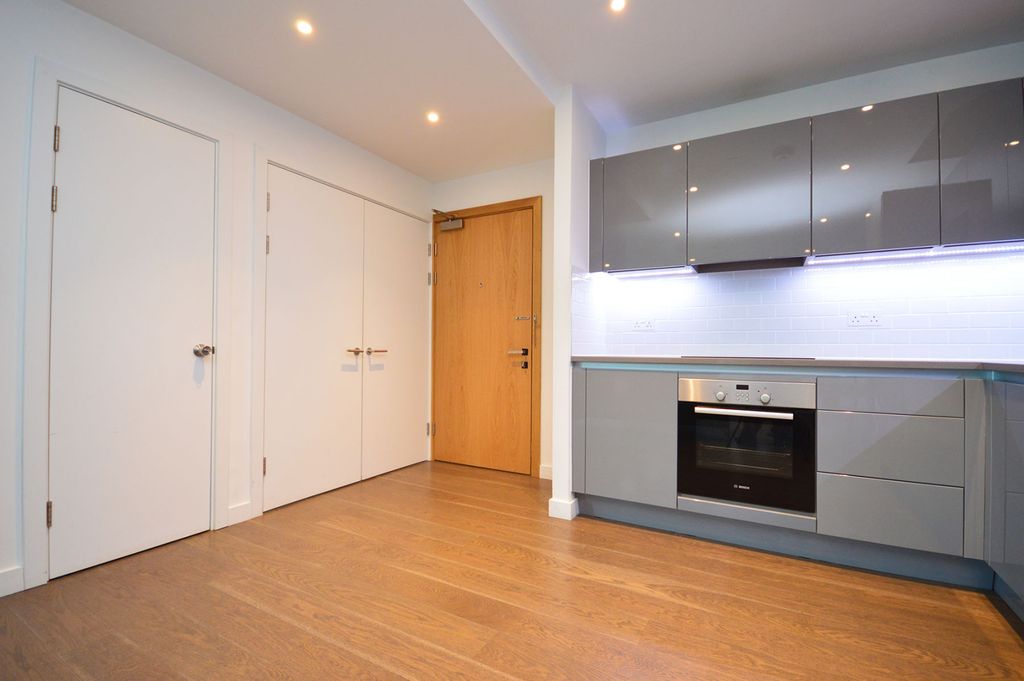 Property photo 3 of 13 Gallery