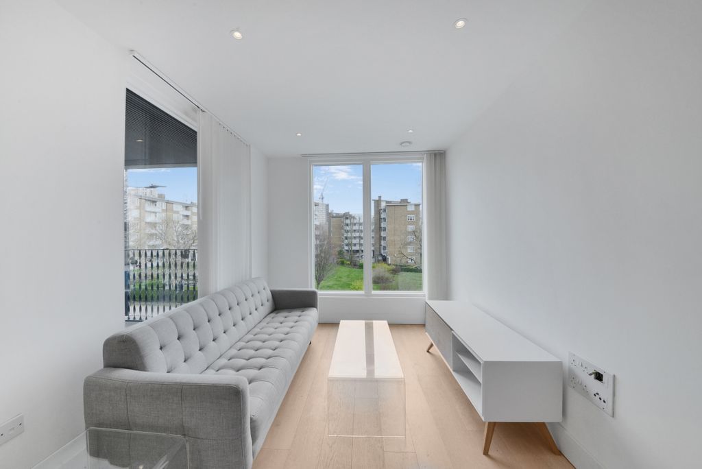 Property photo 1 of 17 Dsc_2784_High