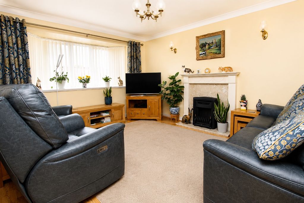 Property photo 2 of 15