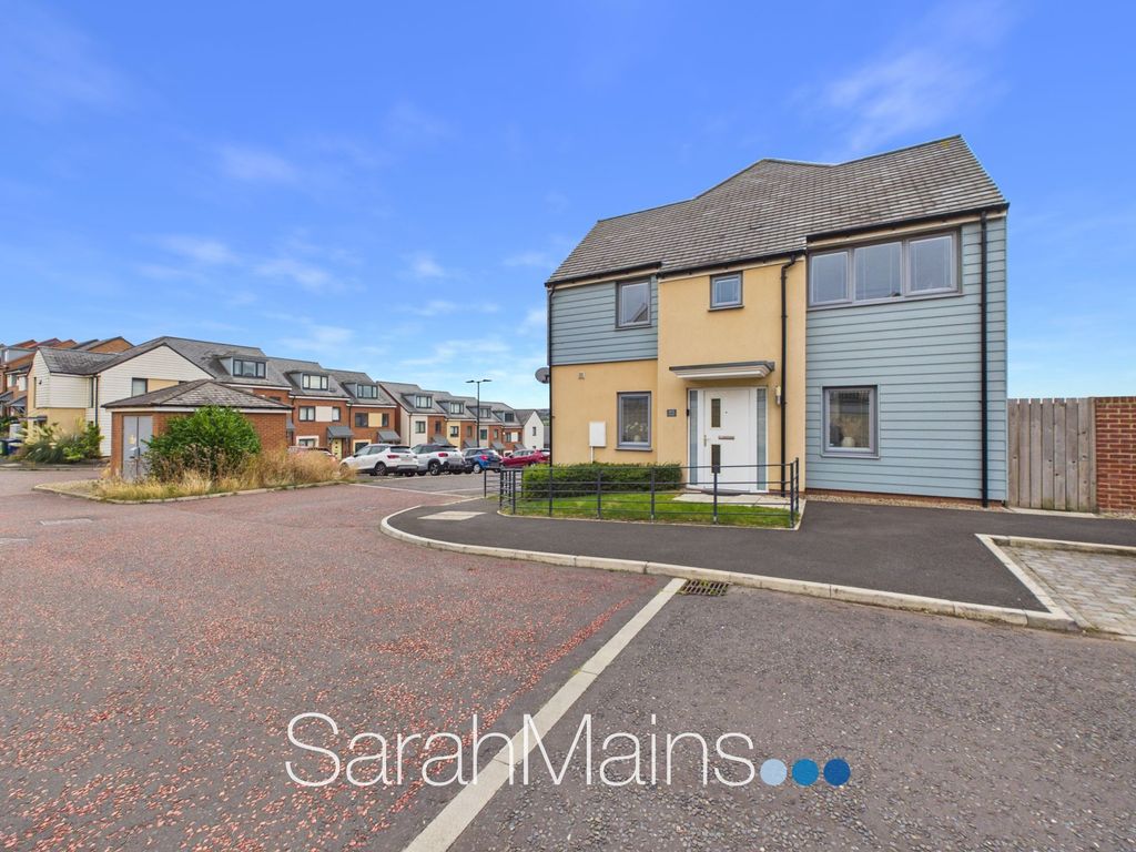 Property photo 1 of 15 External