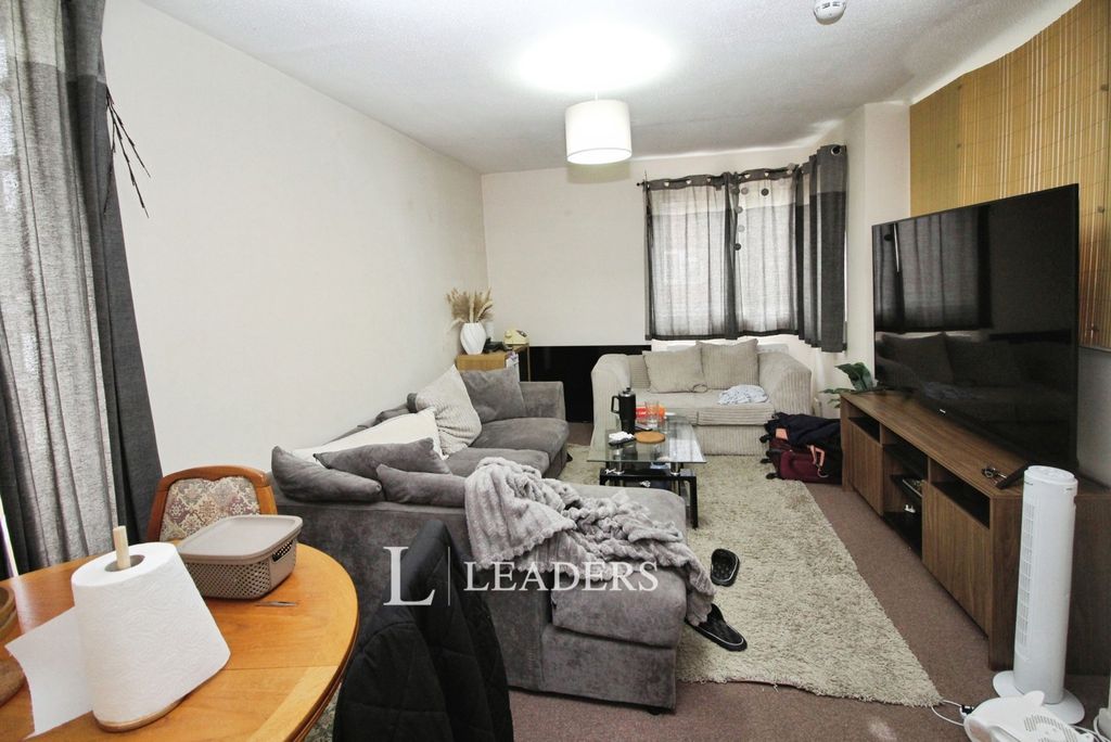 Property photo 2 of 5 Pbox-Img.Jpg
