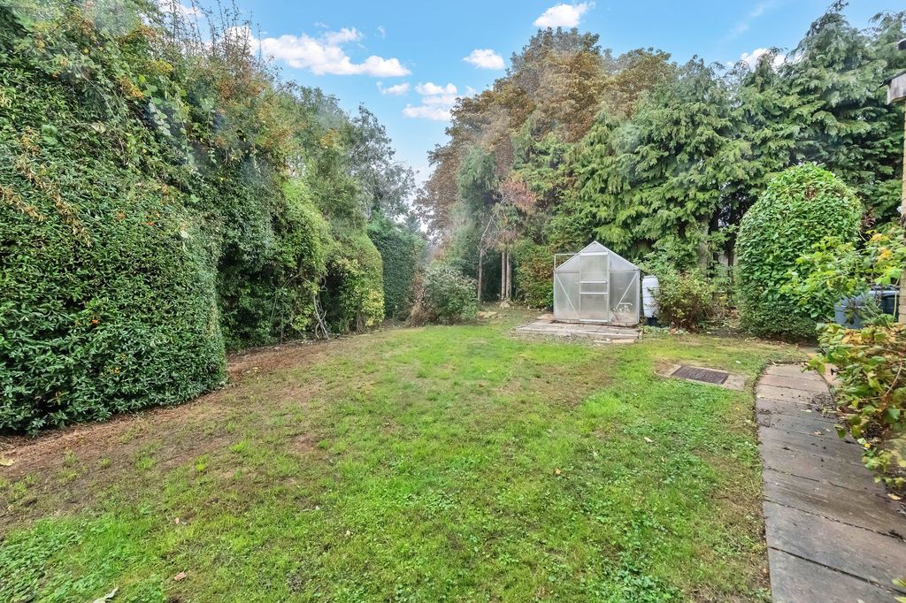 Property photo 3 of 22