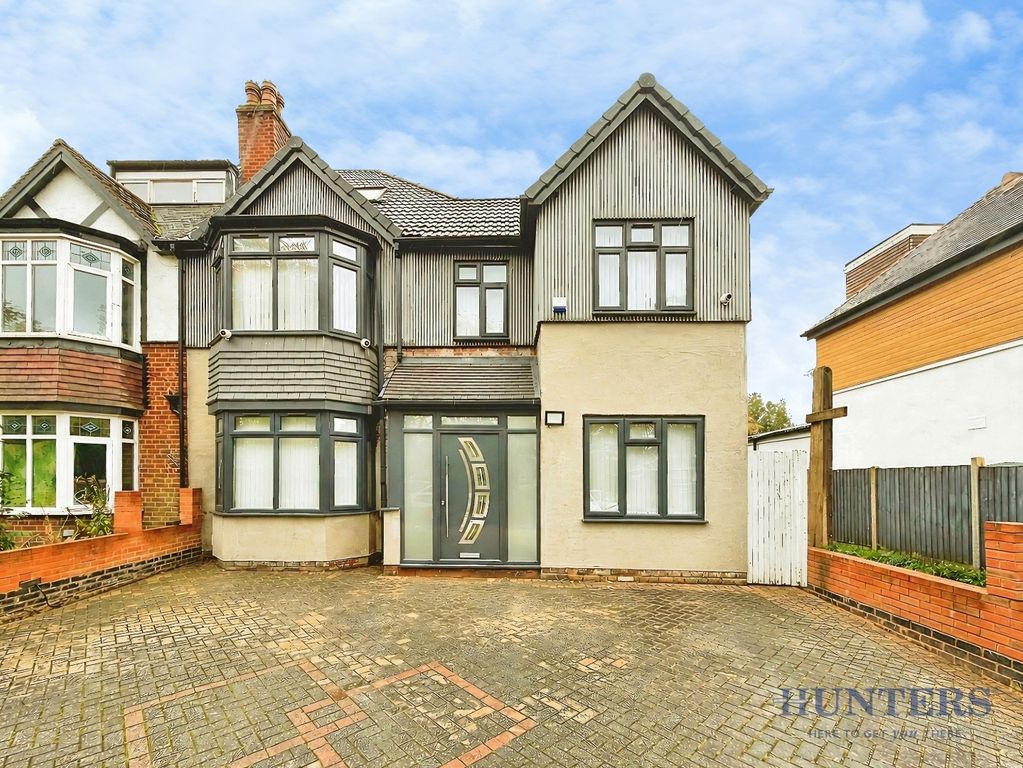 Property photo 1 of 17 Pbox-Img.Png