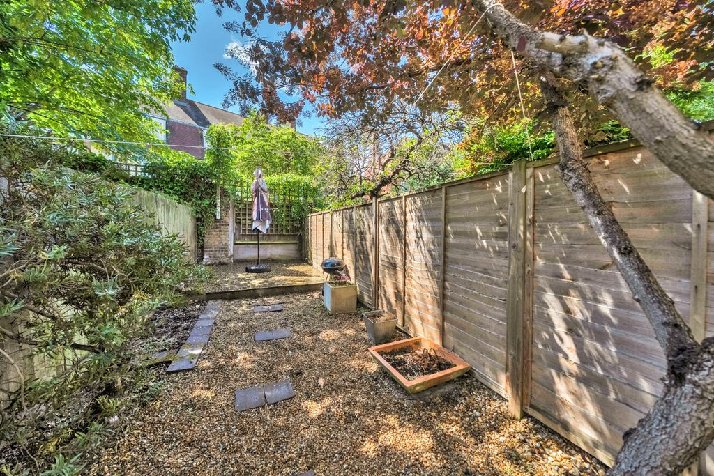 Property photo 3 of 9 1-6A05Ac5406131-1...