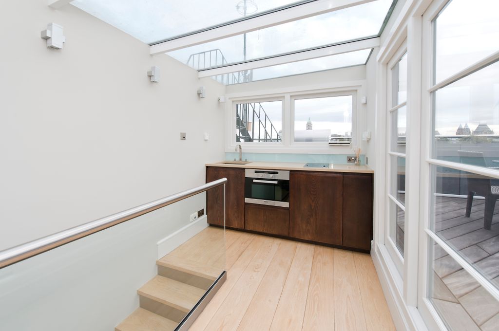 Cornwall Gardens SW7 photo 4